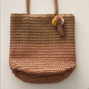 Old Navy Rattan 2-Tone Beach Bag With Tass…